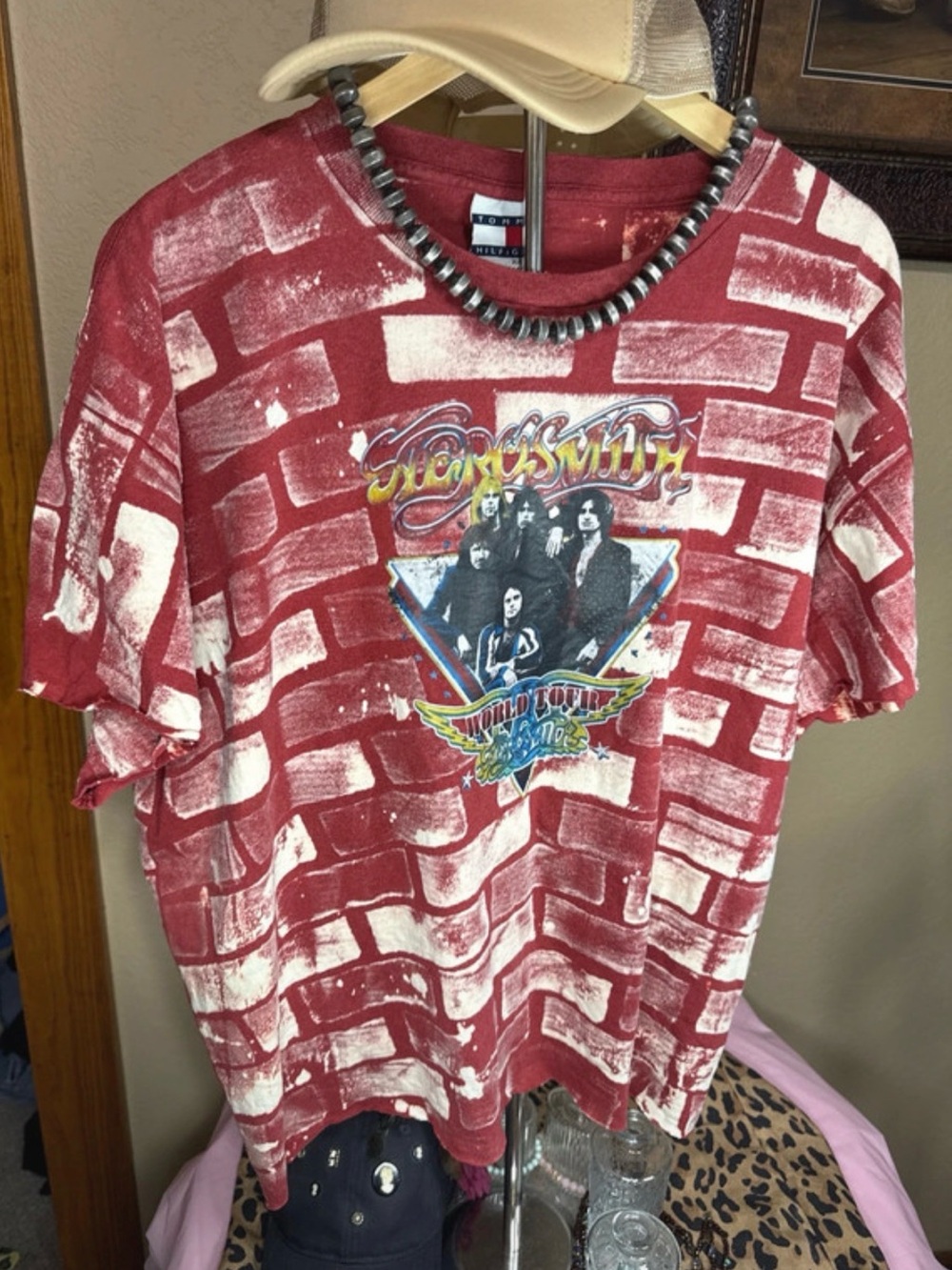 Hand bleach painted Brick-Print Graphic burgundy T-Shirt, cropped Aerosmith tee